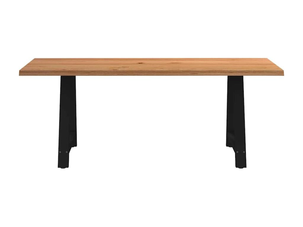 Light brown rectangular solid oak dining table UOEW18553